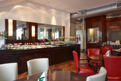 ترانسامریکا اکسکوتیو مما