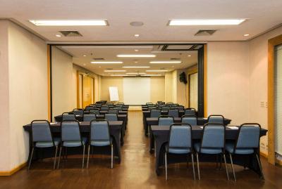 ترانسامریکا اکسکوتیو چکارا سانتو انتونیو