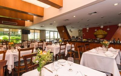 ترانسامریکا اکسکوتیو پردیزز