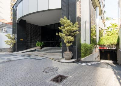 تولیپ این اینتراکتیو جاردینز