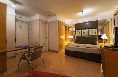 ترانسامریکا اکسکوتیو بلا سینترا