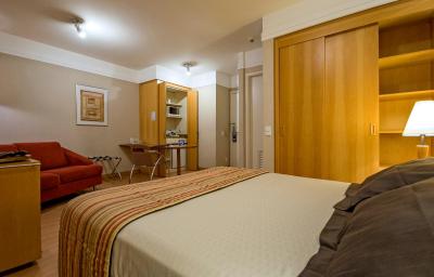 ترانسامریکا اکسکوتیو بلا سینترا