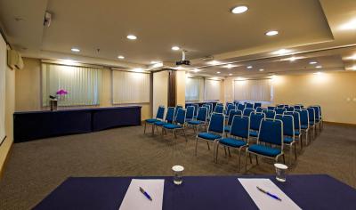 ترانسامریکا اکسکوتیو بلا سینترا