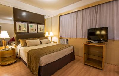 ترانسامریکا اکسکوتیو بلا سینترا