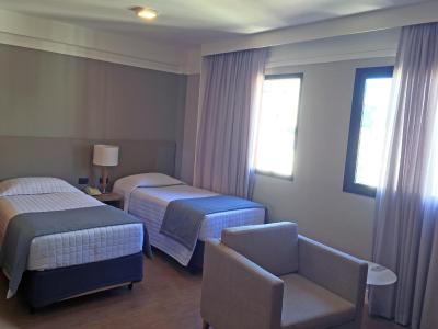 ترانسامریکا اکسکوتیو بلا سینترا