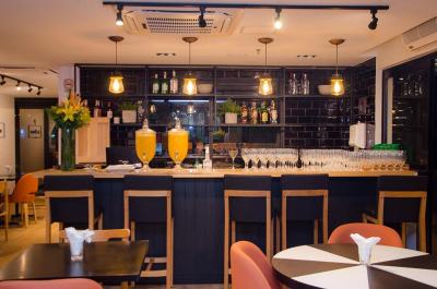 ترانسامریکا اکسکوتیو بلا سینترا