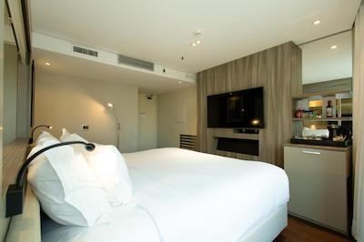 رادیسن ویلا اُلیمپیا