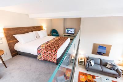 پالیز اسالیا بوتیک هتل