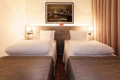 رامادا انکر اسو پاولو تیرادنتز