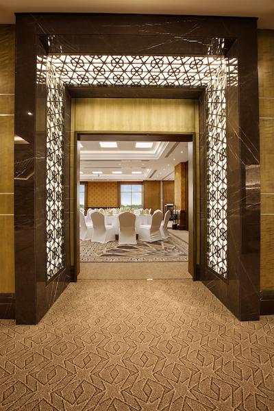 اِیلا گراند هتل