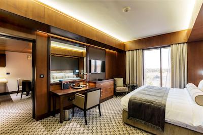 اِیلا گراند هتل