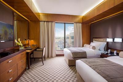 اِیلا گراند هتل