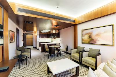 اِیلا گراند هتل