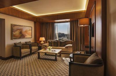 اِیلا گراند هتل