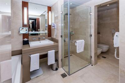 اِیلا گراند هتل