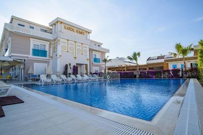 هاپی فامیلی اپارت