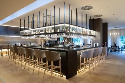 اک هتل برلین هومبلددین پارک