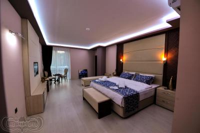 لیکو اپارت اُتل