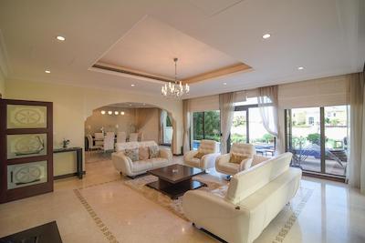 دریم این دبی پالم ویلا