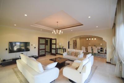 دریم این دبی پالم ویلا