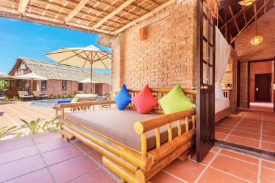 بوتیک کام دانه ریزرت