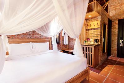 بوتیک کام دانه ریزرت