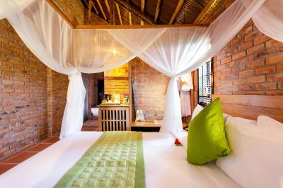 بوتیک کام دانه ریزرت