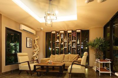 گرین پوینت رزیدنس هتل