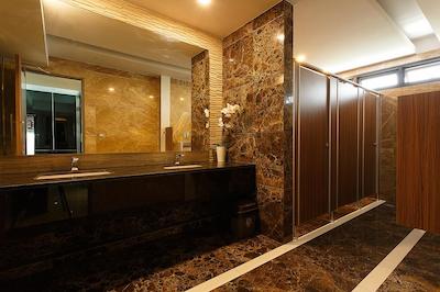 گرین پوینت رزیدنس هتل