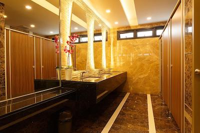 گرین پوینت رزیدنس هتل