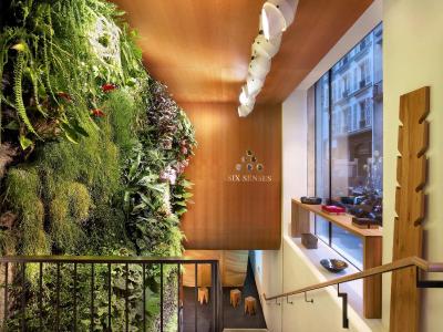 د وستین پاریز-وندم