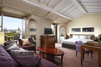 د وستین پاریز-وندم