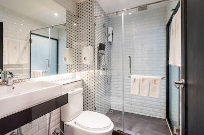 ماروین اسپیس