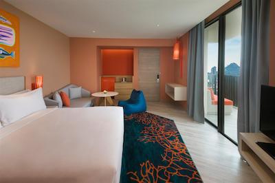 هلید این ریزرت وانا ناوا هوا هین