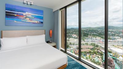 هلید این ریزرت وانا ناوا هوا هین