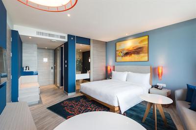 هلید این ریزرت وانا ناوا هوا هین