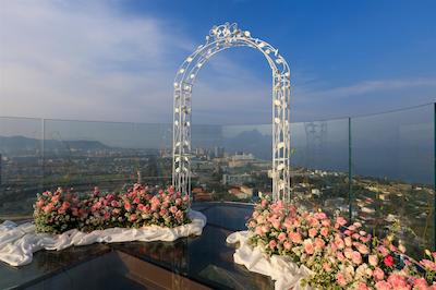 هلید این ریزرت وانا ناوا هوا هین