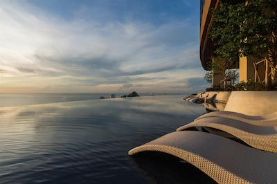 هلید این ریزرت وانا ناوا هوا هین