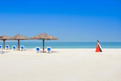 هیلتون آل هامرا بیچ اند گولف ریزرت