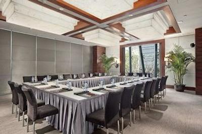 هیلتون شانگهای هنگ کیائو