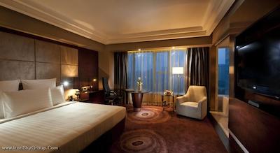 هیلتون شانگهای هنگ کیائو