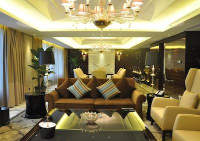 هیلتون شانگهای هنگ کیائو