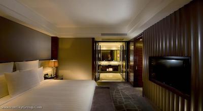 هیلتون شانگهای هنگ کیائو