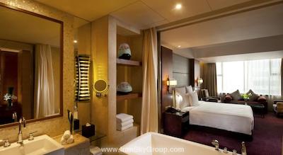 هیلتون شانگهای هنگ کیائو