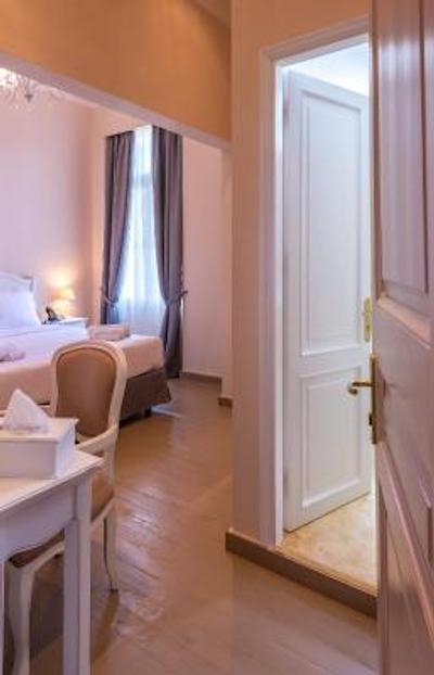 پالادیان هوم