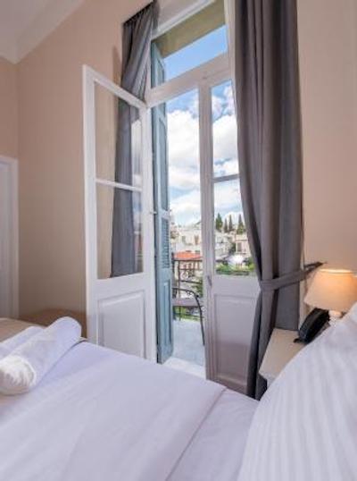 پالادیان هوم