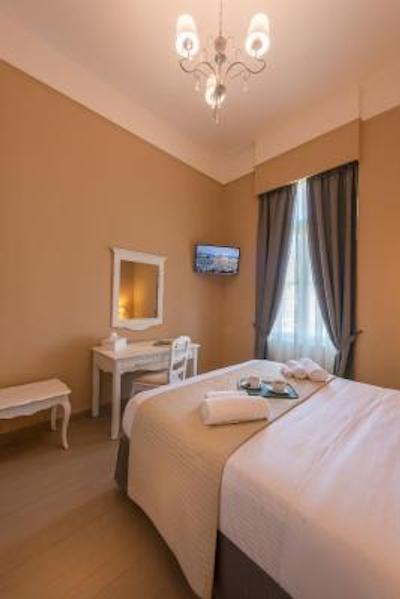 پالادیان هوم