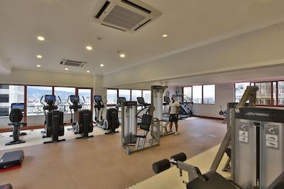 ساپهیر ادیز هتل