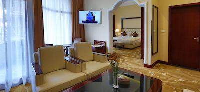 ساپهیر ادیز هتل