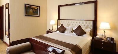 ساپهیر ادیز هتل